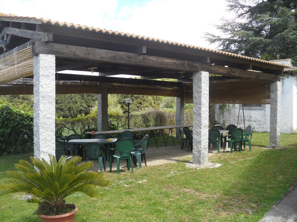 Orani Agriturismo Usurtala מראה חיצוני תמונה