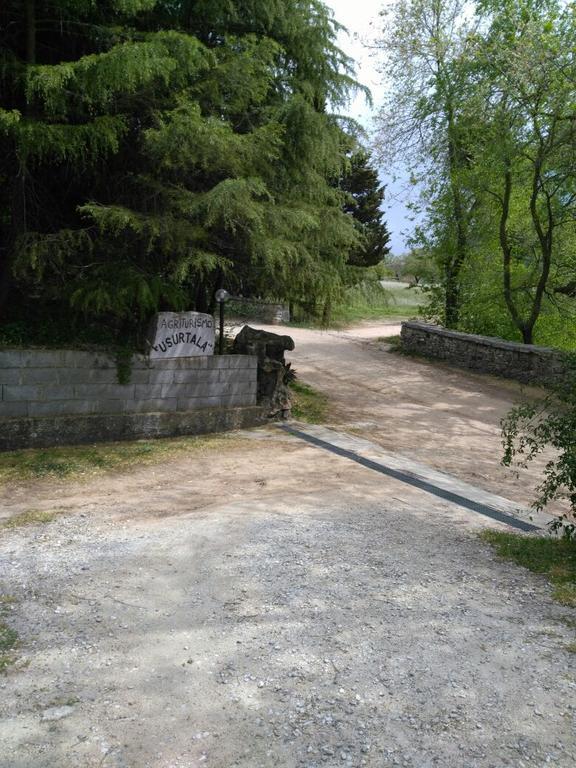 Orani Agriturismo Usurtala מראה חיצוני תמונה